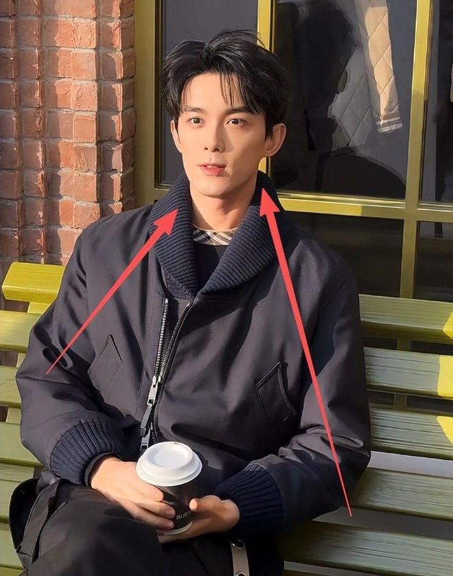 不高兴陈坤老又肿刘雯怼脸拍没颜值像男人ag真人平台第一游戏巴宝莉这天蒋勤勤(图3) 不高兴陈坤老又肿刘雯怼脸拍没颜值像男人ag真人平台第一游戏巴宝莉这天蒋勤勤(图3)